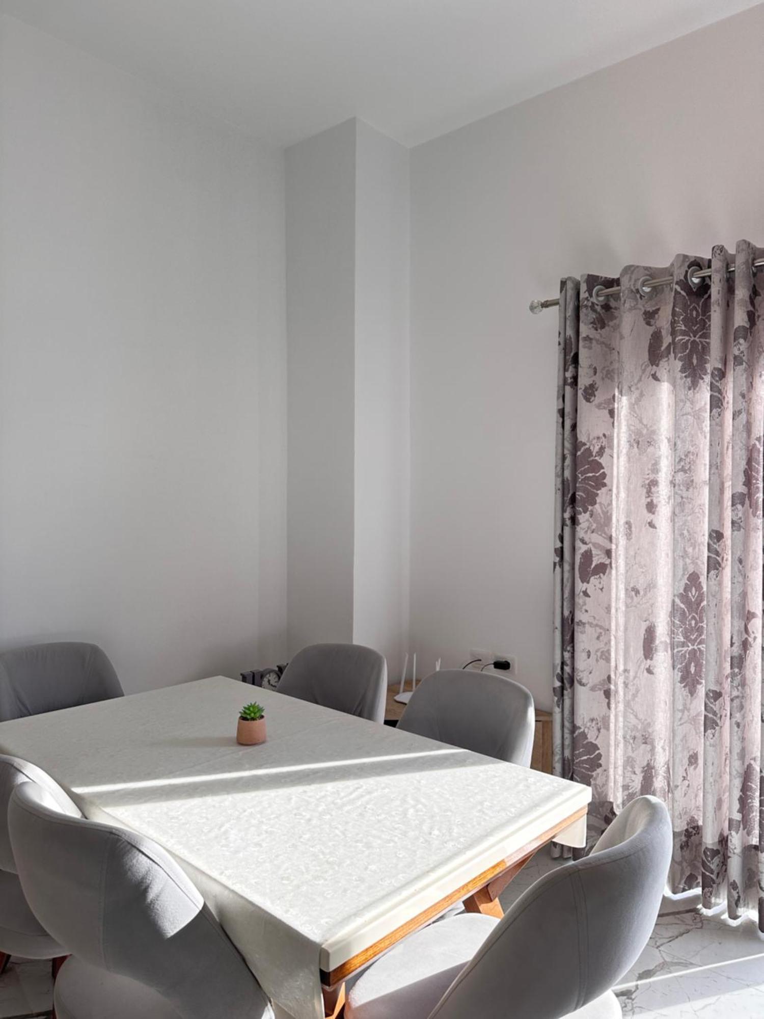 The Hill Sea View Apartment ซารานเดอ ภายนอก รูปภาพ