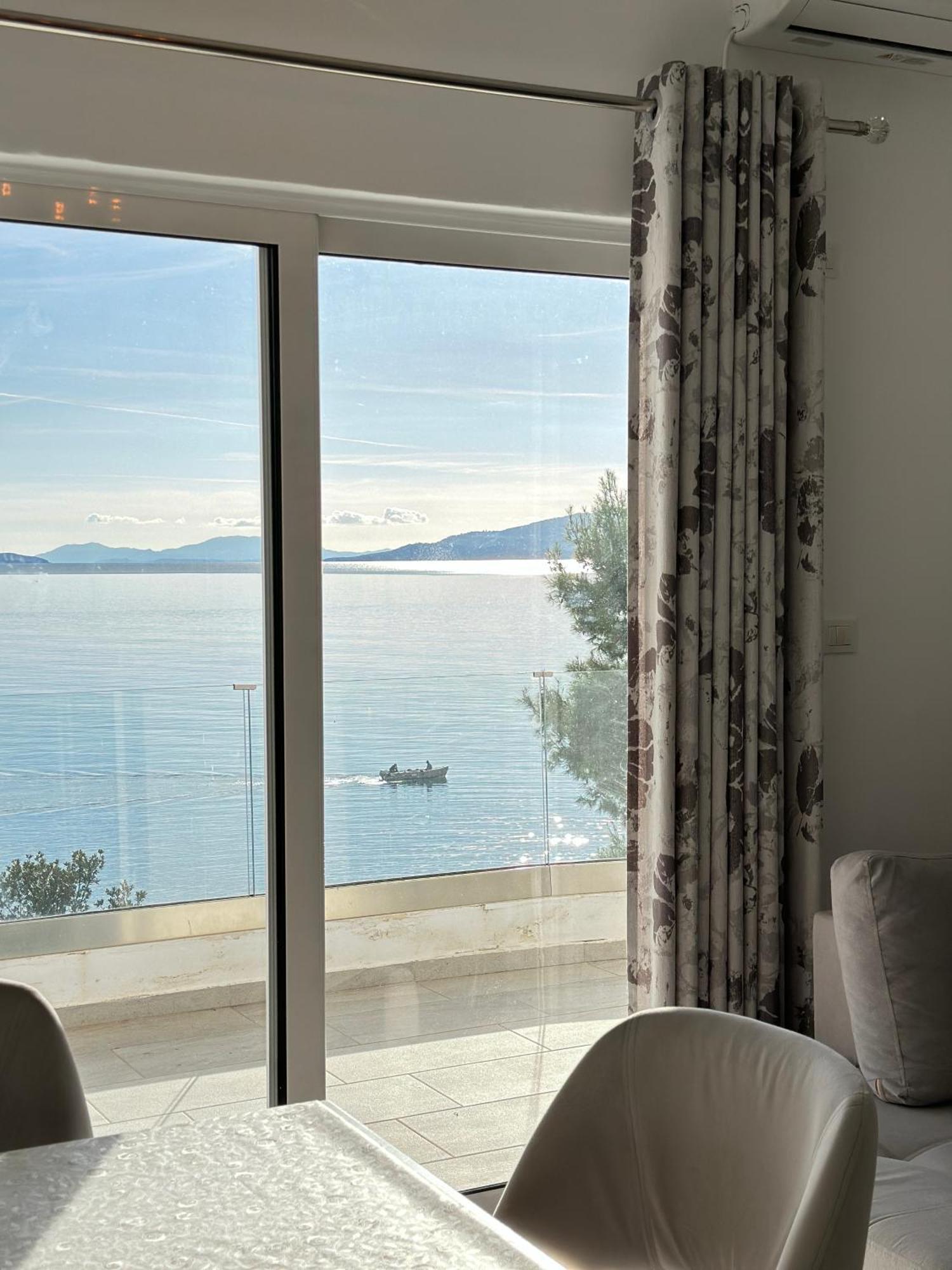 The Hill Sea View Apartment ซารานเดอ ภายนอก รูปภาพ