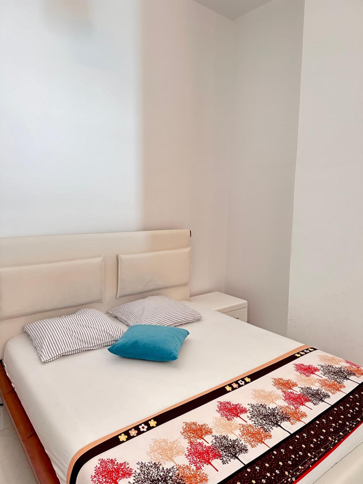 The Hill Sea View Apartment ซารานเดอ ภายนอก รูปภาพ